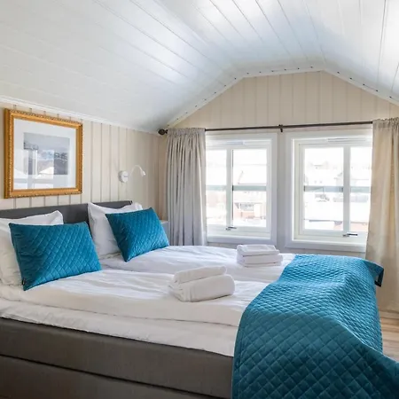 Guest house Mo Gjestegard 3*